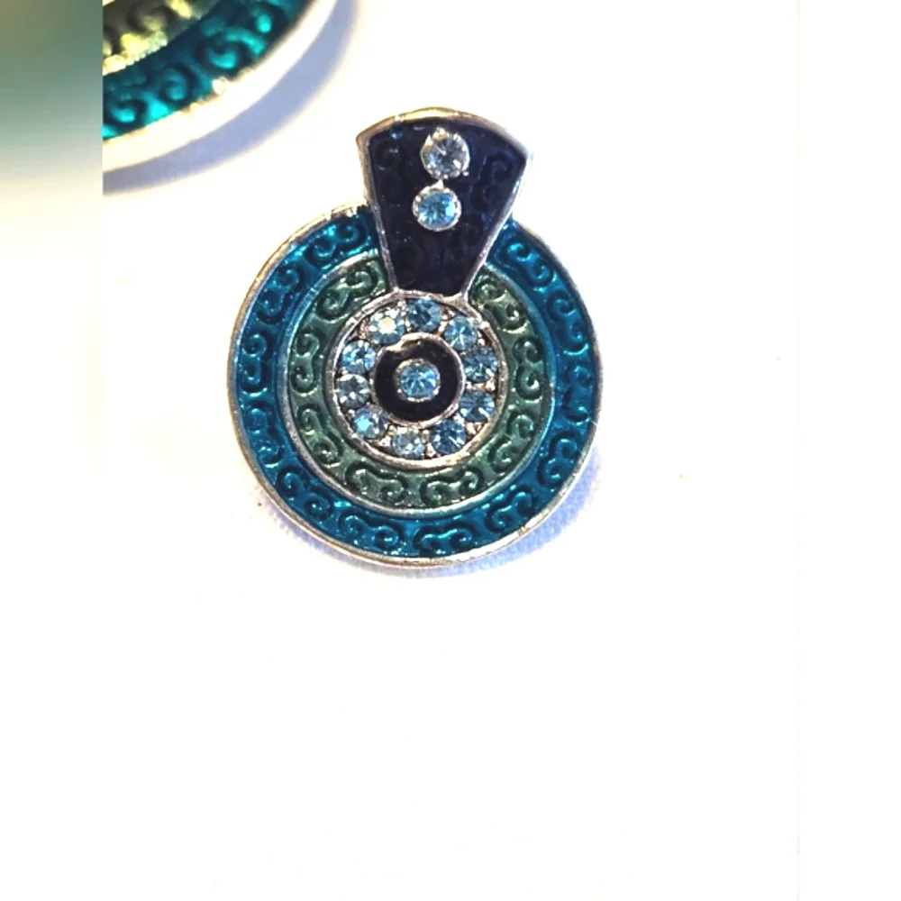 Vintage Silver Etched Blue Rhinestone Enamel Pendant Pierced Earrings Set